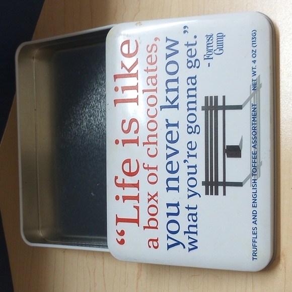 Check Out Bubba Gump Shrimp Co. Restaurant & Market metal bix - Picture 2 of 3